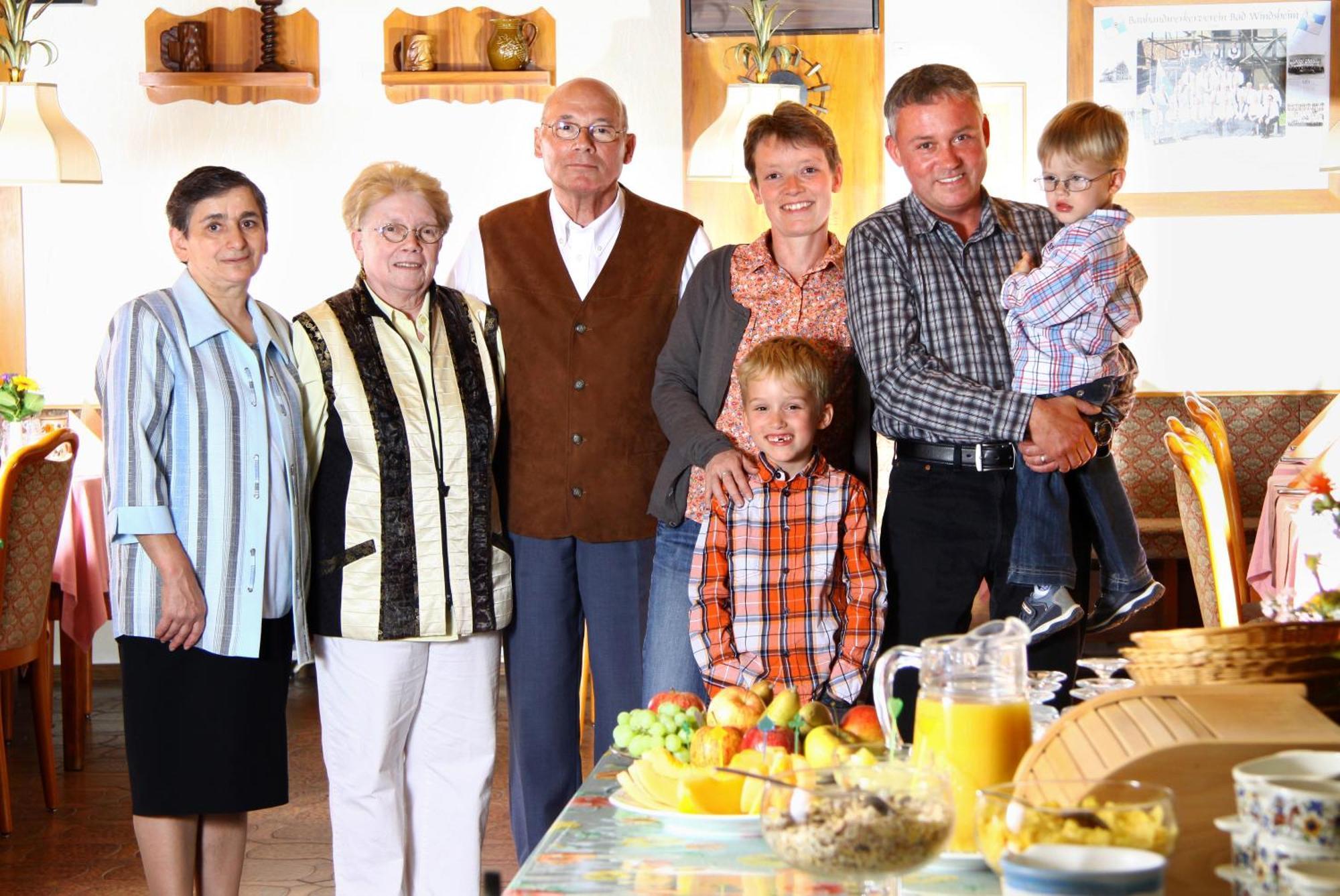 Hotel-Garni Goldener Schwan Bad Windsheim Dış mekan fotoğraf